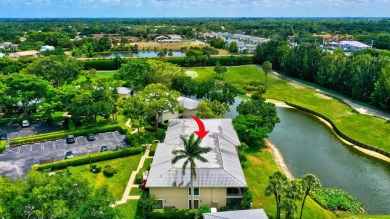 Welcome to this FRESHLY PAINTED  spacious first-floor retreat at on Hunters Run Golf and Country Club in Florida - for sale on GolfHomes.com, golf home, golf lot