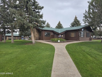 Charming 1 bed, 1 bath park model in the desirable 55+ community on Juniper Ridge R.V. Golf Resort in Arizona - for sale on GolfHomes.com, golf home, golf lot
