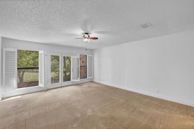BEST VALUE IN HORSESHOE BAY! Large golf course townhouse on the on Ram Rock Golf Course in Texas - for sale on GolfHomes.com, golf home, golf lot