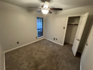 Beautiful updated home in Pecan Plantation. 4 bedroom, with on Pecan Plantation Country Club in Texas - for sale on GolfHomes.com, golf home, golf lot