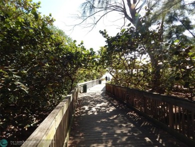 This 1-bed, 1.5-bath condominium is a first-floor unit in the on Kings Point Golf -Flanders Way in Florida - for sale on GolfHomes.com, golf home, golf lot