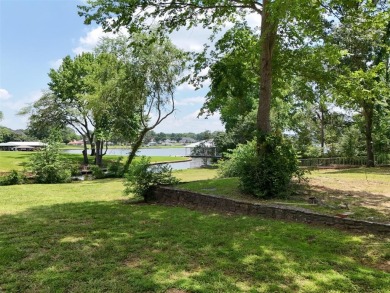 Build your boat dock HERE! This large waterfront lot in the on Emerald Bay Club in Texas - for sale on GolfHomes.com, golf home, golf lot