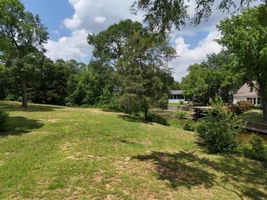 Build your boat dock HERE! This large waterfront lot in the on Emerald Bay Club in Texas - for sale on GolfHomes.com, golf home, golf lot