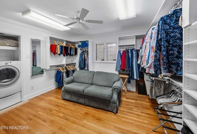 ***OPEN HOUSE SUNDAY 2/22 FROM 2-4PM ***RESORT STYLE LIVING IN on Fox Den Country Club in Tennessee - for sale on GolfHomes.com, golf home, golf lot