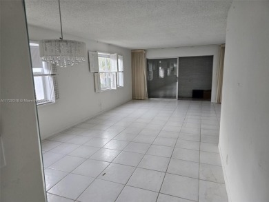 Beautiful clean open 2 Bed 2 BATH condo in 55+ gated community on Inverrary Country Club in Florida - for sale on GolfHomes.com, golf home, golf lot