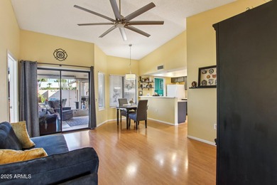 This well-maintained townhome offers a versatile floor plan with on Hillcrest Golf Club in Arizona - for sale on GolfHomes.com, golf home, golf lot