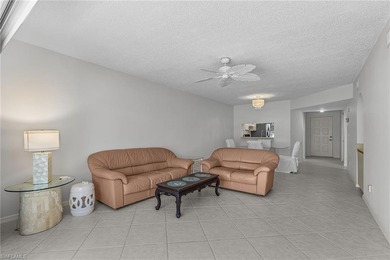 265 Deerfield #3 is a charming 2-bedroom, 2-bath condominium on Royal Palm Golf Club in Florida - for sale on GolfHomes.com, golf home, golf lot