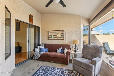 This well-maintained townhome offers a versatile floor plan with on Hillcrest Golf Club in Arizona - for sale on GolfHomes.com, golf home, golf lot