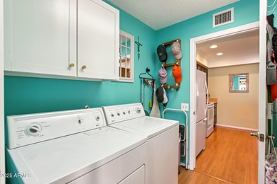 This well-maintained townhome offers a versatile floor plan with on Hillcrest Golf Club in Arizona - for sale on GolfHomes.com, golf home, golf lot