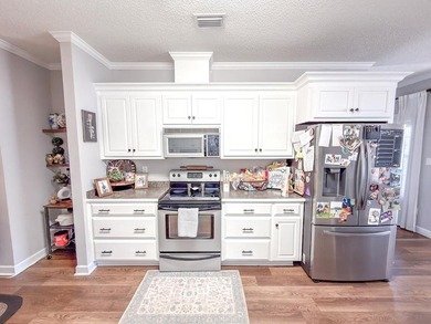 Check out this BEAUTIFULLY UPDATED 3 bed 2 bath home in South on Francis Lake Golf Club in Georgia - for sale on GolfHomes.com, golf home, golf lot