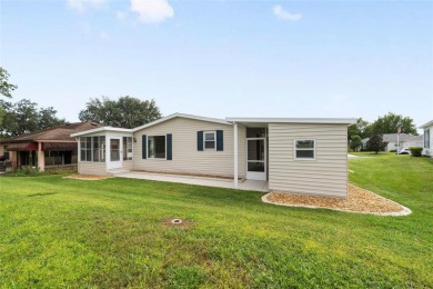 NO BOND ON THE GOLF COURSE, 2 bedroom 2 bathroom totally on Lakes of Lady Lake Golf Course in Florida - for sale on GolfHomes.com, golf home, golf lot