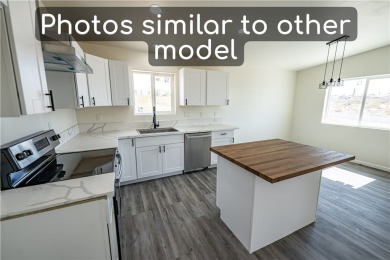 Brand new construction in the beautiful community of Valle Vista on Valle Vista Golf Course in Arizona - for sale on GolfHomes.com, golf home, golf lot