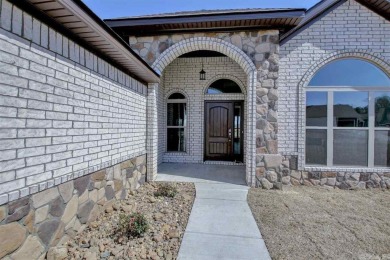 Beautiful ALL BRICK NEW CONSTRUCTION one level home sits on on The Country Club of Arkansas in Arkansas - for sale on GolfHomes.com, golf home, golf lot