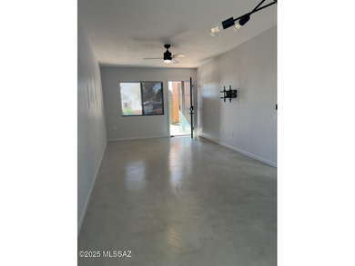 Just enough space to be comfortable in your second home.  Light on Canoa Hills Golf Course in Arizona - for sale on GolfHomes.com, golf home, golf lot