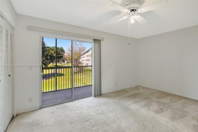 INVESTOR FRIENDLY !! *CAN BE RENTED RIGHT AWAY* 1 bedrooms 1.5 on Flamingo Lakes Country Club in Florida - for sale on GolfHomes.com, golf home, golf lot