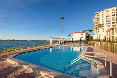 Live in paradise! Live a luxurious lifestyle in this spacious on Isla Del Sol Yacht and Country Club in Florida - for sale on GolfHomes.com, golf home, golf lot
