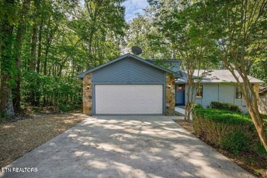 3-Bedroom Retreat in Prime Fairfield Glade Location close to on Druid Hills Golf Club in Tennessee - for sale on GolfHomes.com, golf home, golf lot