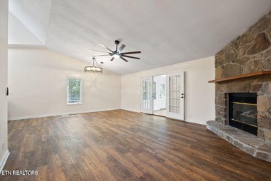 3-Bedroom Retreat in Prime Fairfield Glade Location close to on Druid Hills Golf Club in Tennessee - for sale on GolfHomes.com, golf home, golf lot