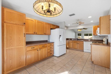 BOND PAID!  NEW ROOF 2021!  Looking for a Home with a Privacy on The Links of Spruce Creek in Florida - for sale on GolfHomes.com, golf home, golf lot