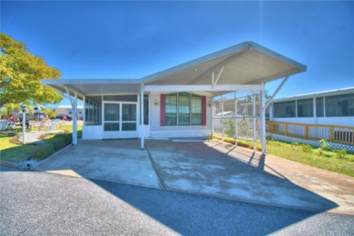 One or more photo(s) has been virtually staged. WHAT A WONDERFUL on Southern Dunes Golf and Country Club in Florida - for sale on GolfHomes.com, golf home, golf lot