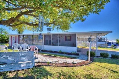 One or more photo(s) has been virtually staged. WHAT A WONDERFUL on Southern Dunes Golf and Country Club in Florida - for sale on GolfHomes.com, golf home, golf lot