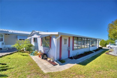 One or more photo(s) has been virtually staged. WHAT A WONDERFUL on Southern Dunes Golf and Country Club in Florida - for sale on GolfHomes.com, golf home, golf lot