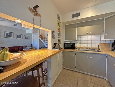 Look how pretty! Co-op located minutes from Reid Park! Updated 2 on Randolph Park Golf Courses in Arizona - for sale on GolfHomes.com, golf home, golf lot