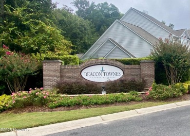Here's your chance to own this fully furnished 3 bedroom, 2.5 on Carolina Shores Golf Course in North Carolina - for sale on GolfHomes.com, golf home, golf lot
