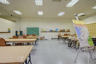 ** HUGE PRICE REDUCTION!!*** GREAT OPPORTUNITY for this corner on Kings Point Golf -Flanders Way in Florida - for sale on GolfHomes.com, golf home, golf lot