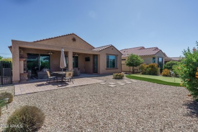 Immaculate 2-bed, 2-bath home boasts a stunning great room on Copper Canyon Golf Club in Arizona - for sale on GolfHomes.com, golf home, golf lot