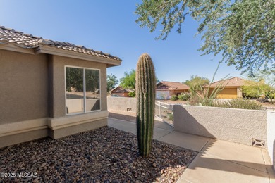 Welcome to this charming home in Qual Crossing at Dove Mountain! on Heritage Highlands At Dove Mountain in Arizona - for sale on GolfHomes.com, golf home, golf lot