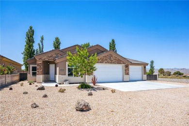Solar power takes center stage here, with a top-of-the-line on Valle Vista Golf Course in Arizona - for sale on GolfHomes.com, golf home, golf lot