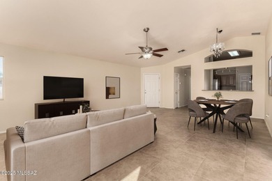 Welcome to this charming home in Qual Crossing at Dove Mountain! on Heritage Highlands At Dove Mountain in Arizona - for sale on GolfHomes.com, golf home, golf lot