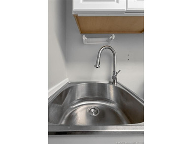 Don't miss this FABULOUS move-in ready 2B/2ba plus DEN villa on Monarch Country Club in Florida - for sale on GolfHomes.com, golf home, golf lot