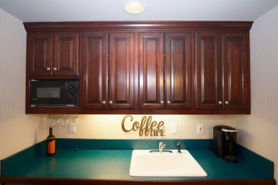 Furnished Ground-Floor Condo in MeadowCreek! This charming on Meadowcreek Golf Resort in Idaho - for sale on GolfHomes.com, golf home, golf lot