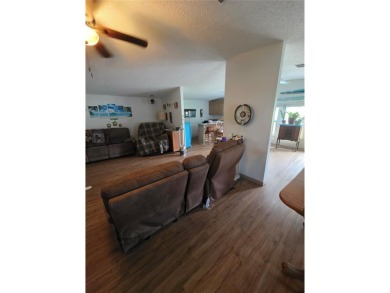 Welcome to this well-kept 2-bedroom, 2-bath home in the popular on Brookridge Country Club in Florida - for sale on GolfHomes.com, golf home, golf lot