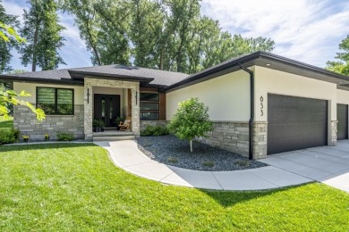 Recently built in 2023, this custom ranch home offers 5 bedrooms on Dakota Dunes Country Club in South Dakota - for sale on GolfHomes.com, golf home, golf lot