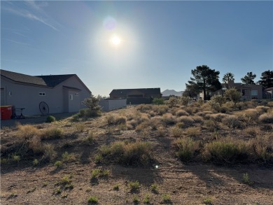 Very nice location, level building lot in Valle Vista.  One on Valle Vista Golf Course in Arizona - for sale on GolfHomes.com, golf home, golf lot