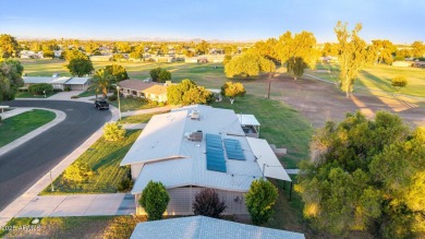 Beautifully kept 2BD/2BA 1,269 sqft golf-course home with leased on Sun City South Golf Course in Arizona - for sale on GolfHomes.com, golf home, golf lot