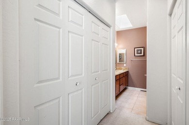 This charming 2 bedroom townhome has beautiful views of the on Prescott Golf and Country Club in Arizona - for sale on GolfHomes.com, golf home, golf lot