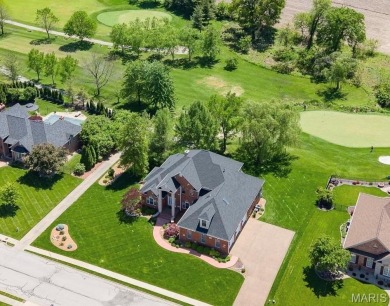 Gorgeous, Meticulously Maintained One-Owner Home on a on Far Oaks Golf Club in Illinois - for sale on GolfHomes.com, golf home, golf lot