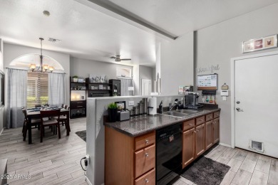 Come and see this charming 3-bed, 2-bath patio home in Desert on The Foothills Golf Club in Arizona - for sale on GolfHomes.com, golf home, golf lot