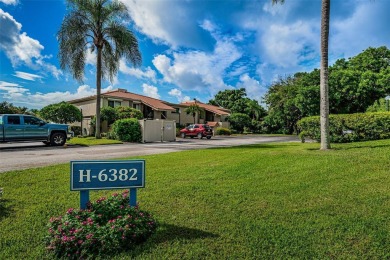 Outstanding Value for a waterfront villa! Best price on the on Isla Del Sol Yacht and Country Club in Florida - for sale on GolfHomes.com, golf home, golf lot