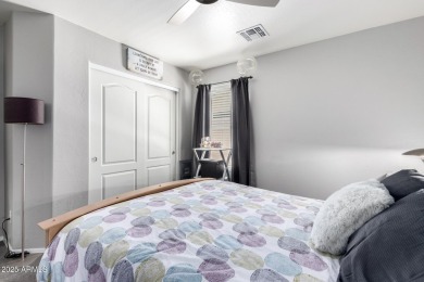Come and see this charming 3-bed, 2-bath patio home in Desert on The Foothills Golf Club in Arizona - for sale on GolfHomes.com, golf home, golf lot