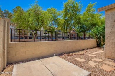 Come and see this charming 3-bed, 2-bath patio home in Desert on The Foothills Golf Club in Arizona - for sale on GolfHomes.com, golf home, golf lot