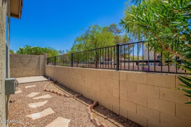 Come and see this charming 3-bed, 2-bath patio home in Desert on The Foothills Golf Club in Arizona - for sale on GolfHomes.com, golf home, golf lot