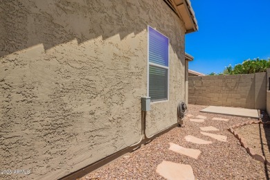 Come and see this charming 3-bed, 2-bath patio home in Desert on The Foothills Golf Club in Arizona - for sale on GolfHomes.com, golf home, golf lot