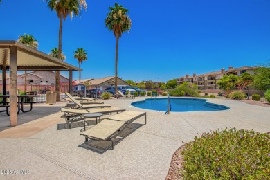 Come and see this charming 3-bed, 2-bath patio home in Desert on The Foothills Golf Club in Arizona - for sale on GolfHomes.com, golf home, golf lot