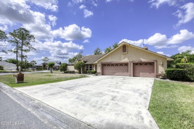 Come view this rarely available 4 bedroom, 2.5-bathroom ranch on Spruce Creek Golf Club in Florida - for sale on GolfHomes.com, golf home, golf lot
