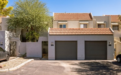 Beautiful 3 bedroom, 2.5 bathroom tri-level townhome in the on Dobson Ranch Municipal Golf Course in Arizona - for sale on GolfHomes.com, golf home, golf lot